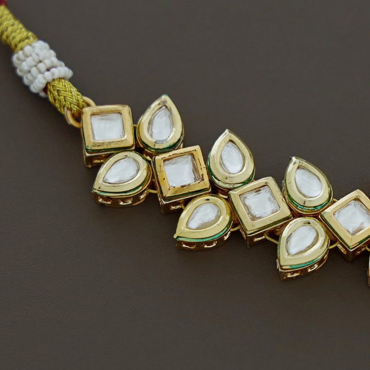 Hetva Kundan Choker With Earring