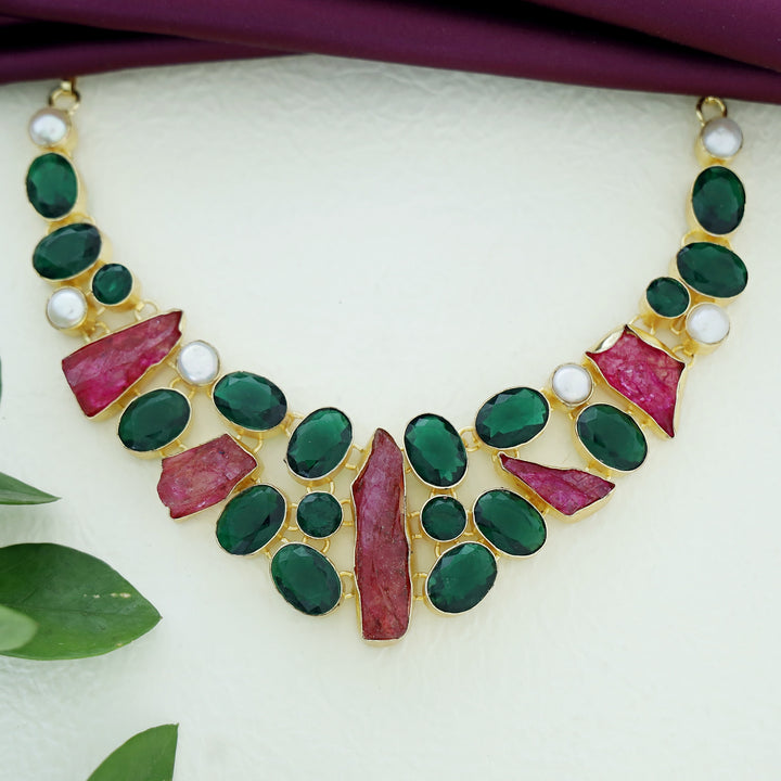 Britney Neckpiece