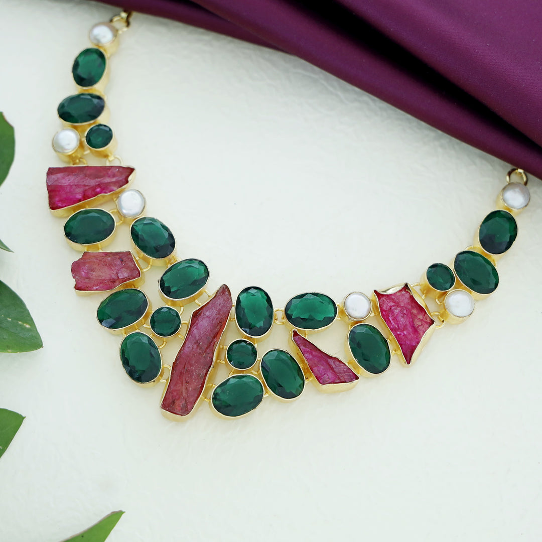 Britney Neckpiece