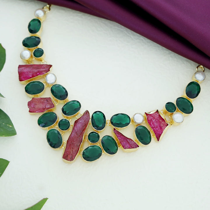Britney Neckpiece