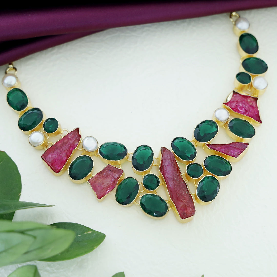 Britney Neckpiece