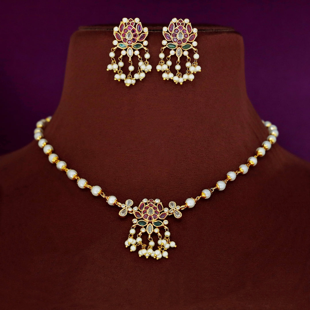 Tamasi Pearl Padhma Short Neckpiece With Earring