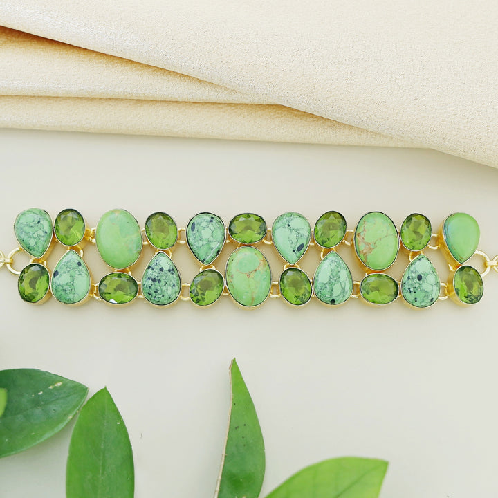 Shovia Choker
