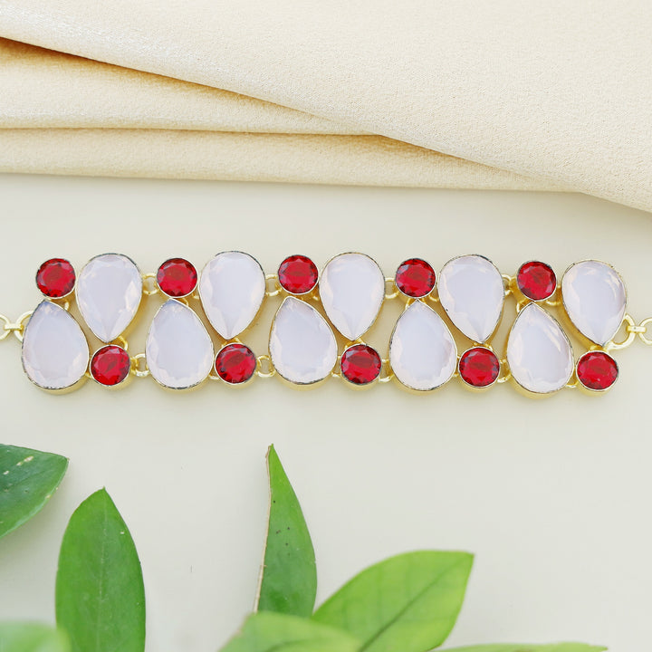 Alenora Choker