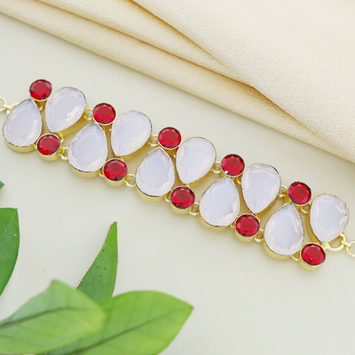 Alenora Choker