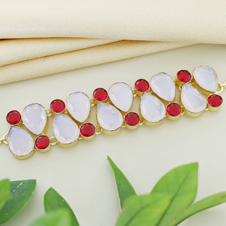 Alenora Choker