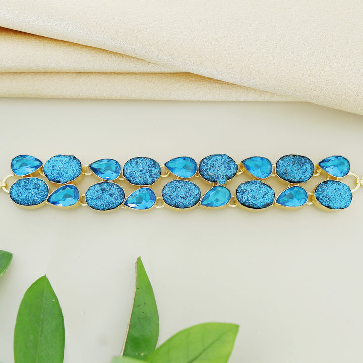 Hollyn Choker