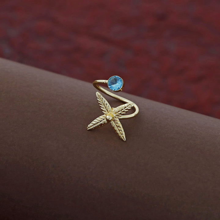 Eira Golden Floral Glossy Ring