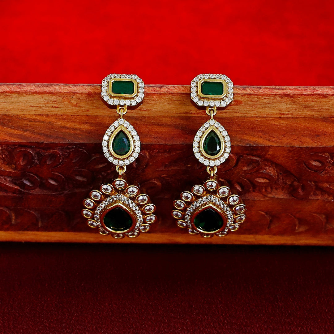 Jyotika Emerald Drop Neckpiece With Earring