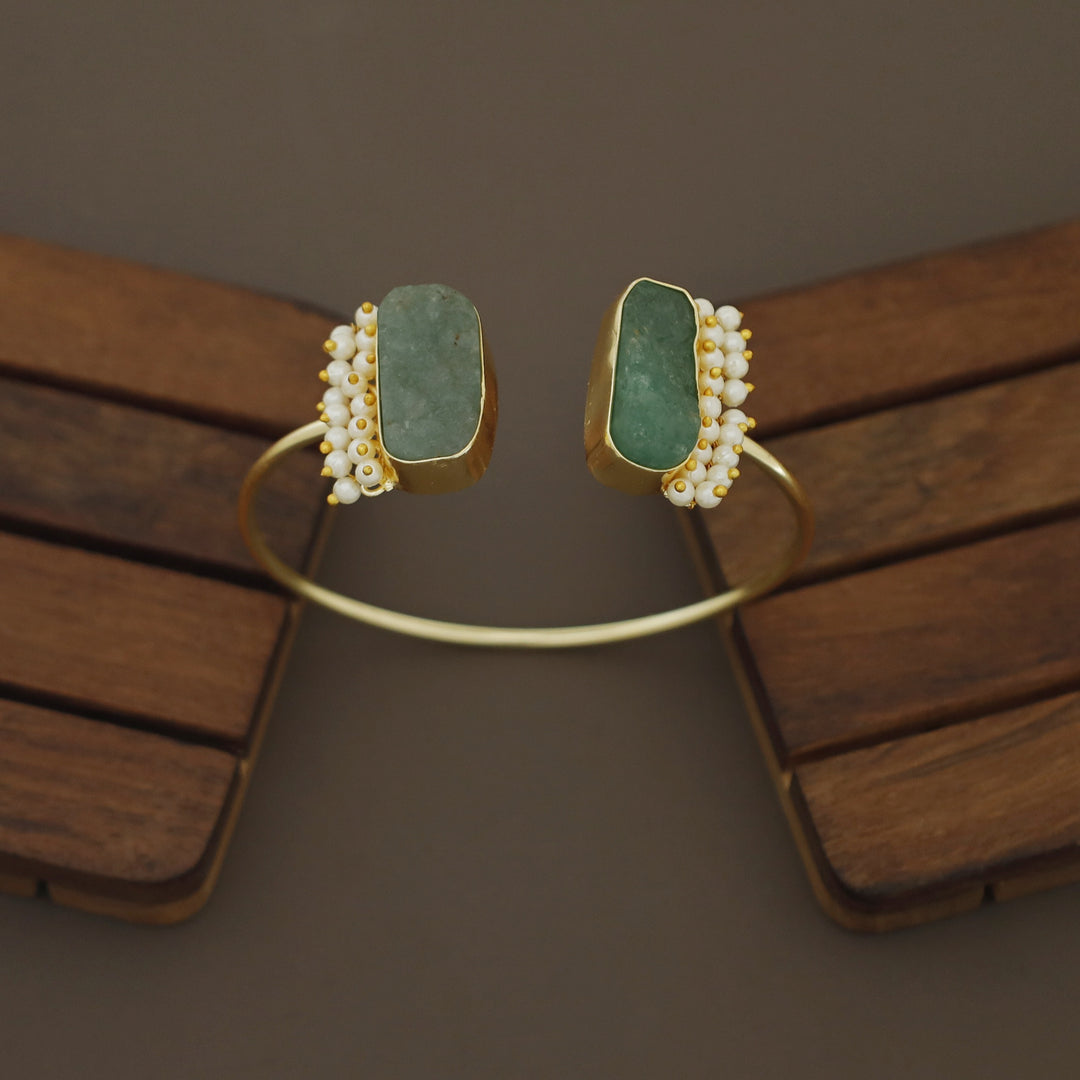 Caitlin Raw Stone Cluster Pearl Bangle