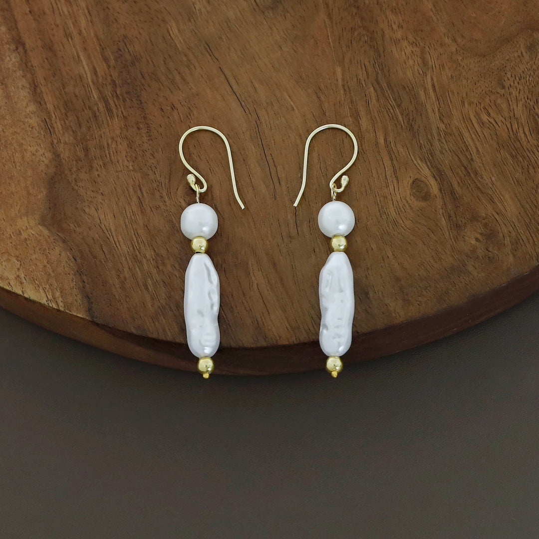 Emma Baroque Pearl Neckpiece With Drop