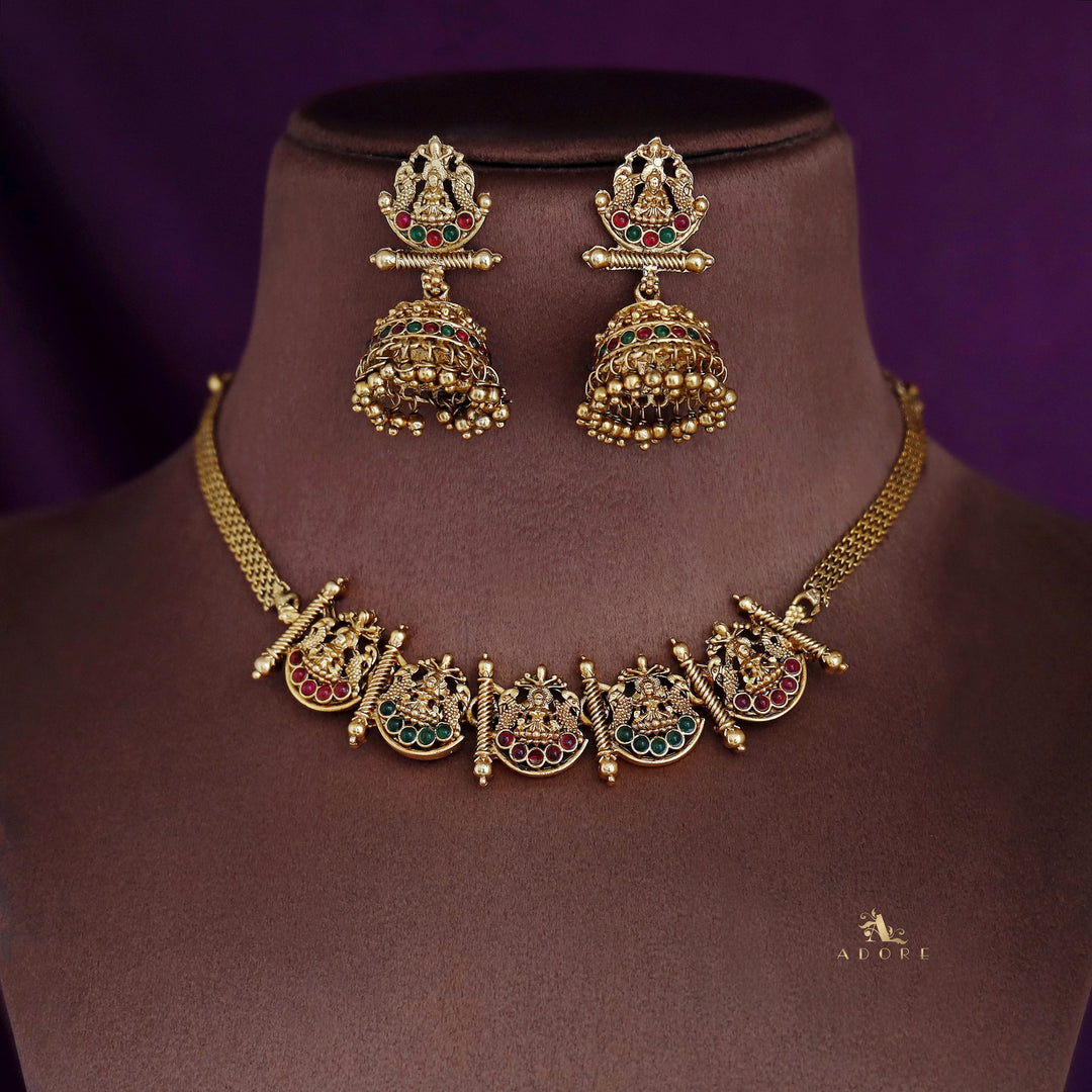 Aadarshini Lakshmi Short Neckpiece With Earring