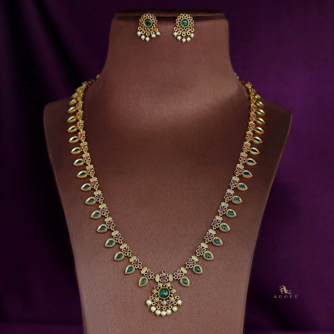 Premium Aaradhya Palakka Long Neckpiece With Earring