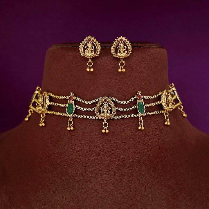 Rakshita Devi 3 Layer Palakka Choker With Earring