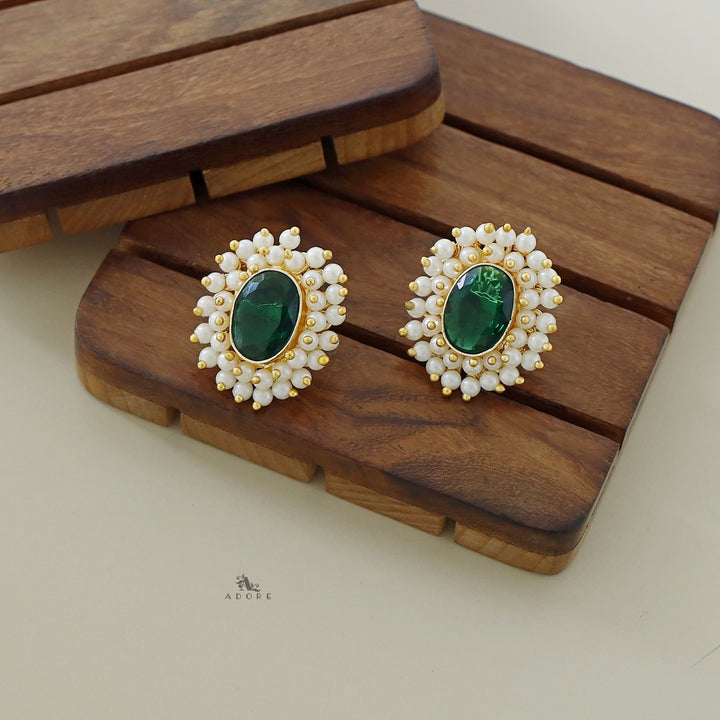 Ahelia Glossy Oval Cluster Pearl Earring