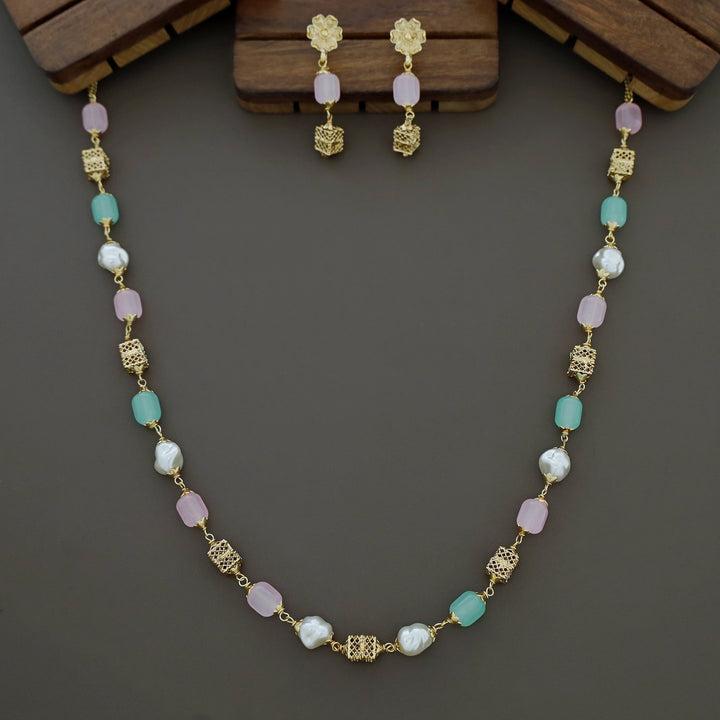 Riley Beaded  Baroque Neckpiece with Earring