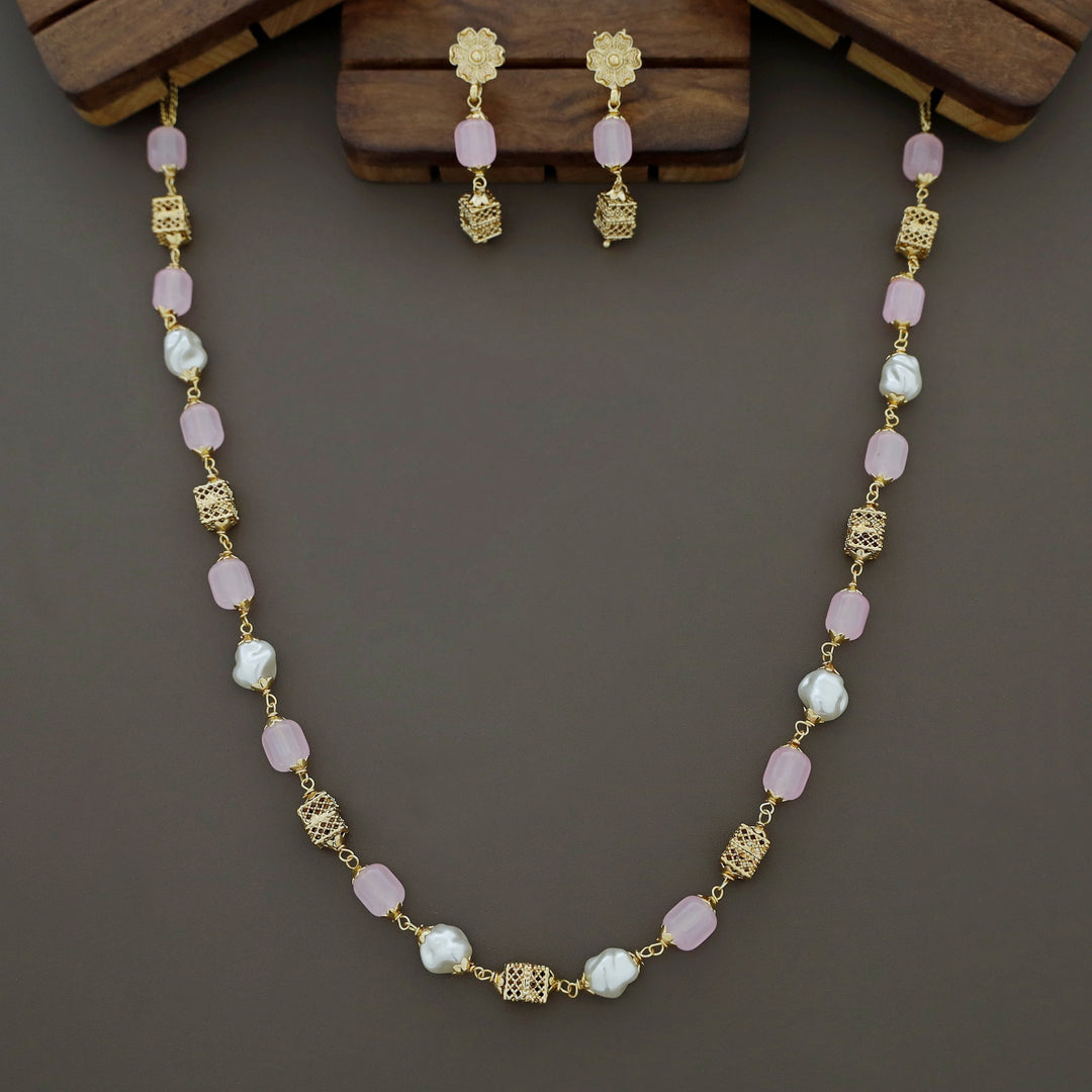 Riley Beaded  Baroque Neckpiece with Earring