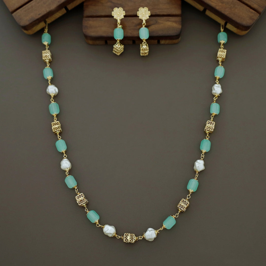 Riley Beaded  Baroque Neckpiece with Earring