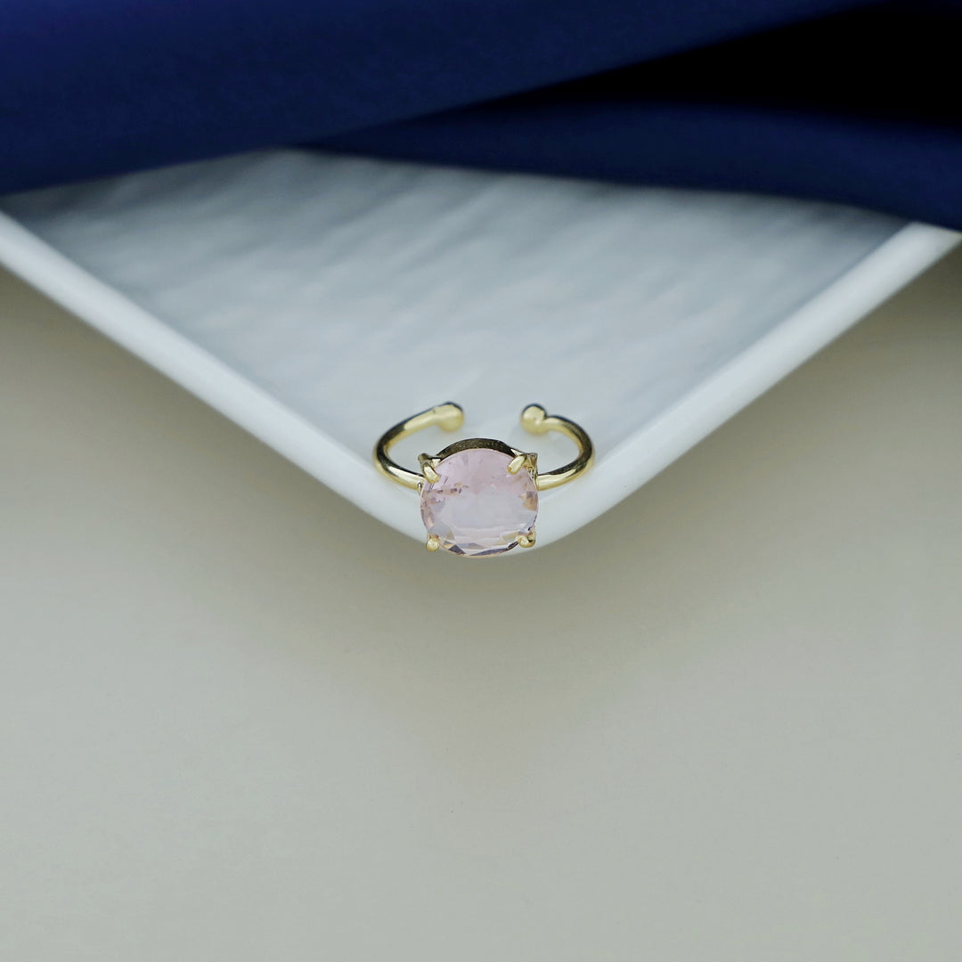 Golden Claw Glossy Round Ring