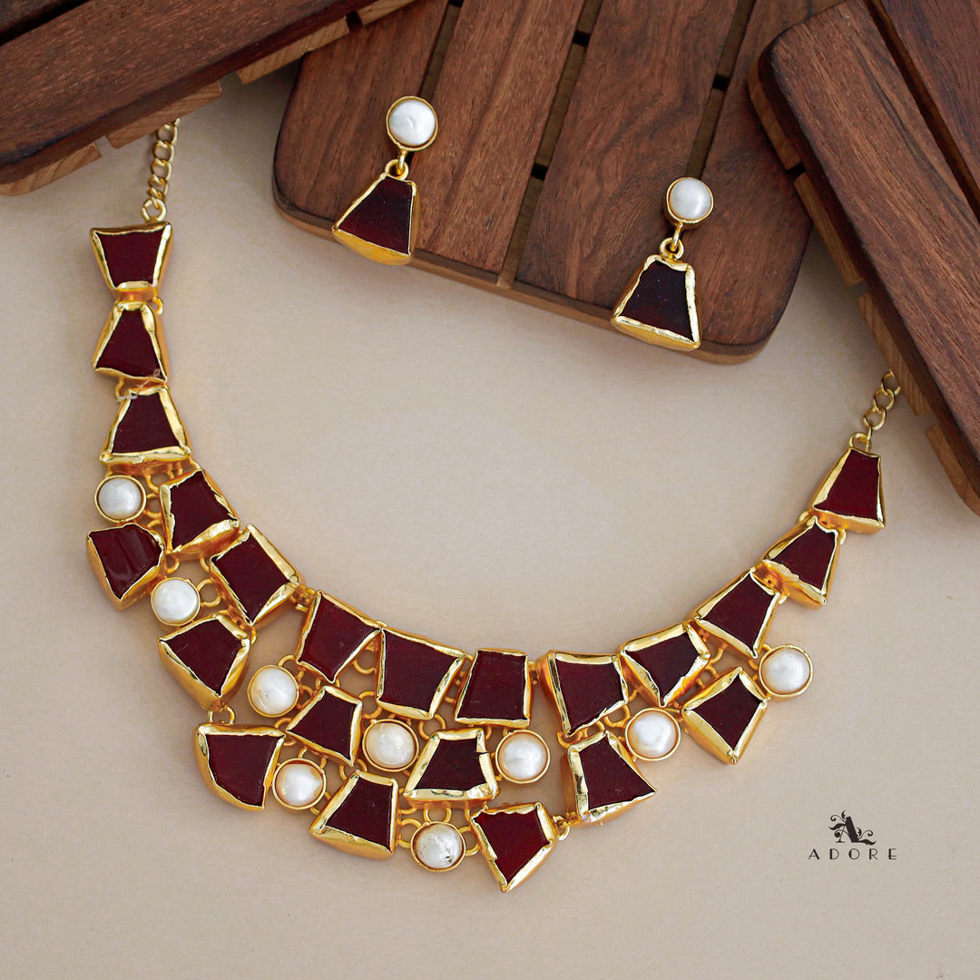 Scarlett Raw Stone + Baroque Neckpiece With Earring