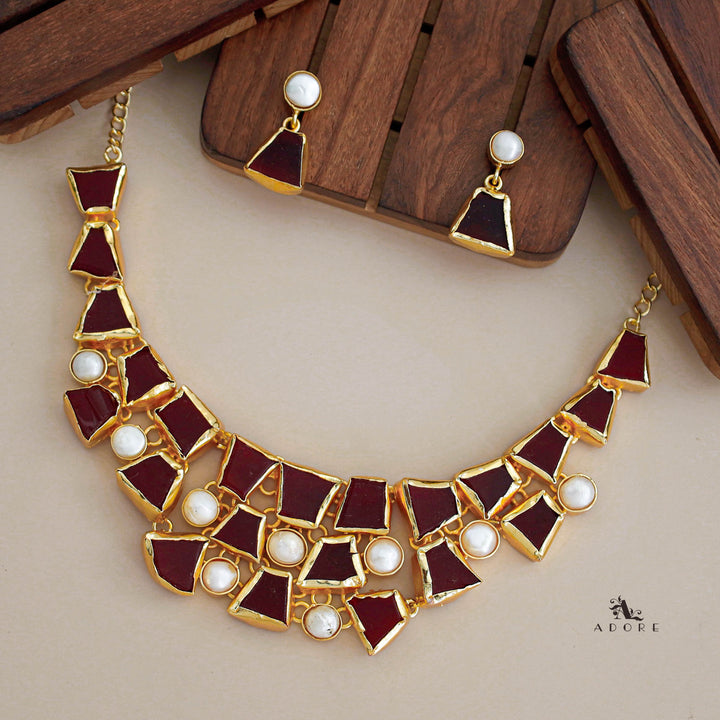 Scarlett Raw Stone + Baroque Neckpiece With Earring