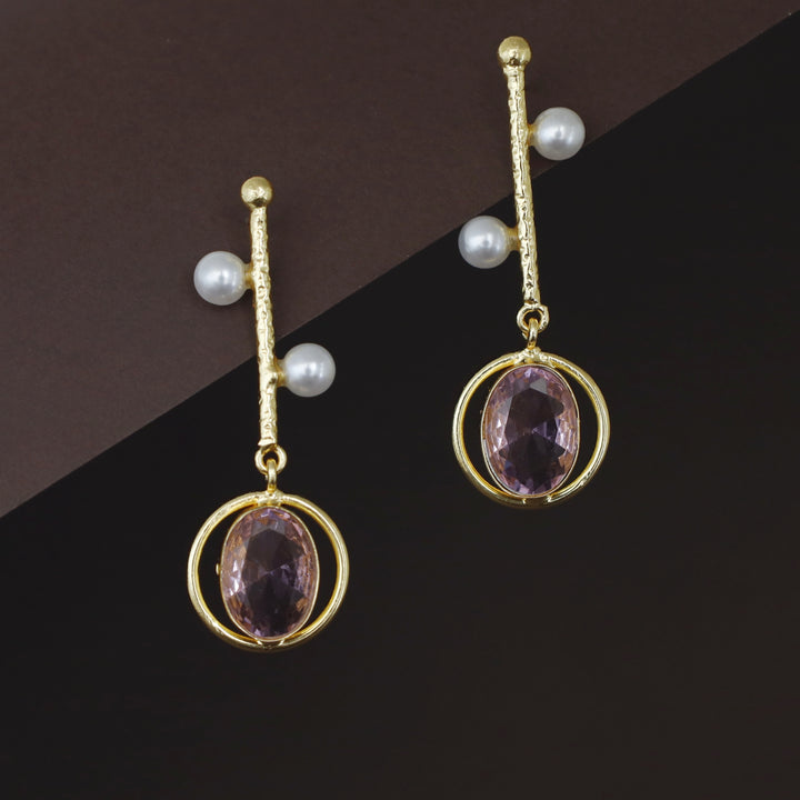 Golden Hammered Stick Pearl Oval Glossy Earring