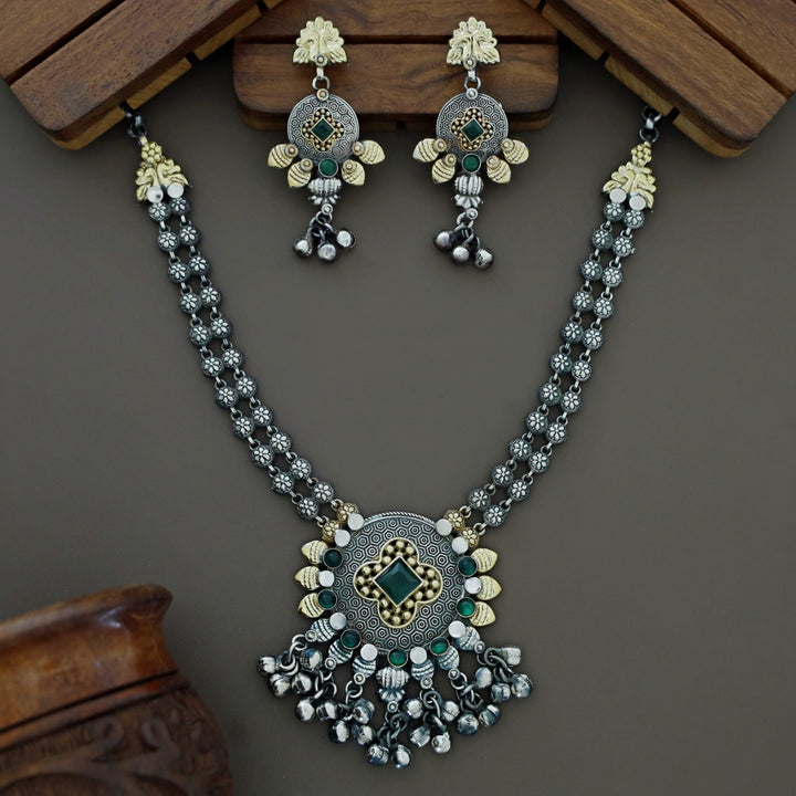 Bansari Dual Tone Ghungroo Neckpiece With Earring