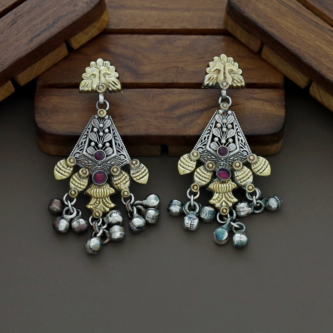 Gyanvi Dual Tone Ghungroo Neckpiece With Earring