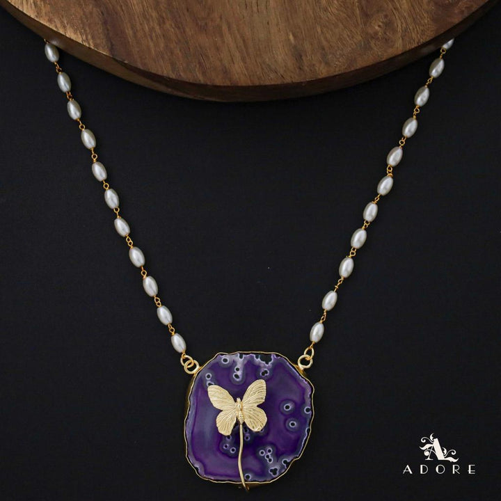 Rice Pearl Long Agate Golden Papillon Neckpiece
