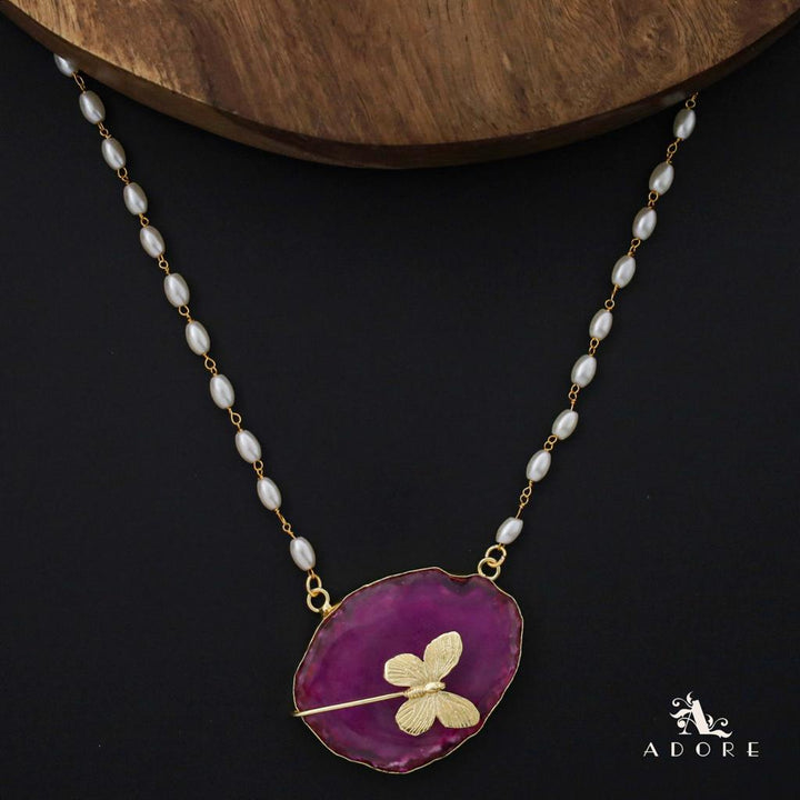 Rice Pearl Long Agate Golden Papillon Neckpiece