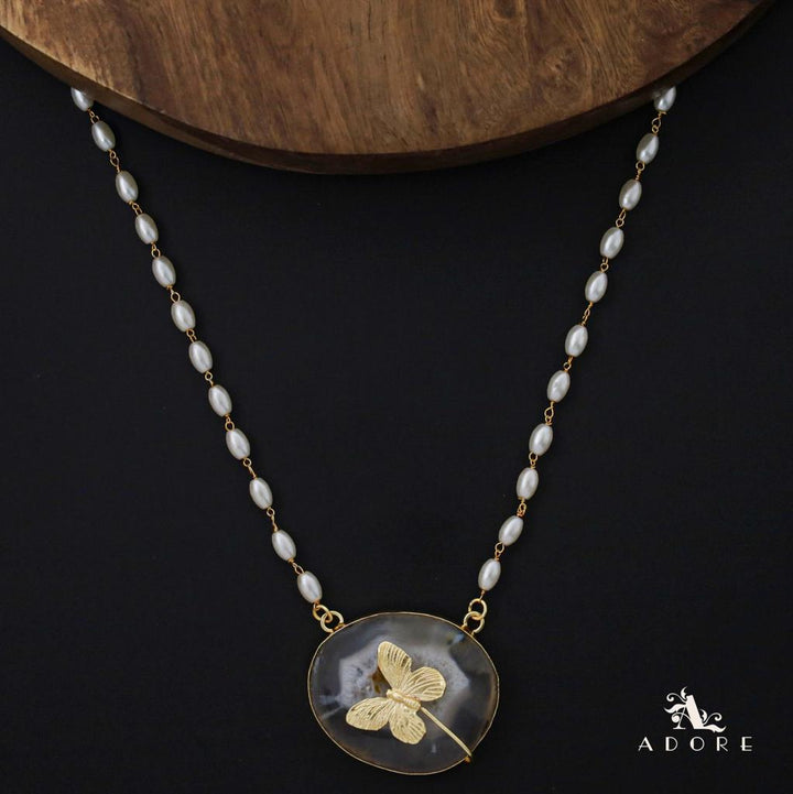 Rice Pearl Long Agate Golden Papillon Neckpiece