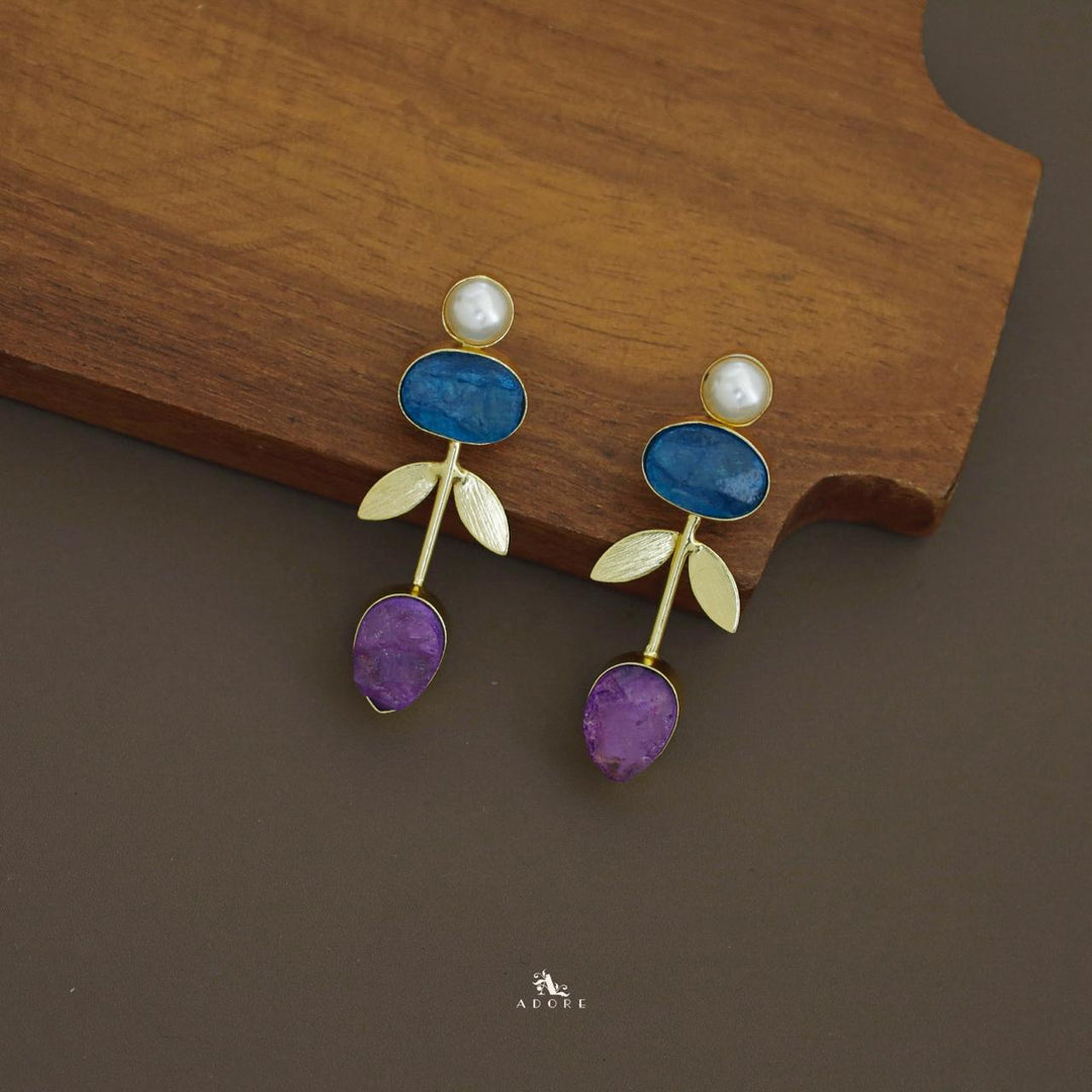 Dyed Oval & Drop Leaf Pearl Earring