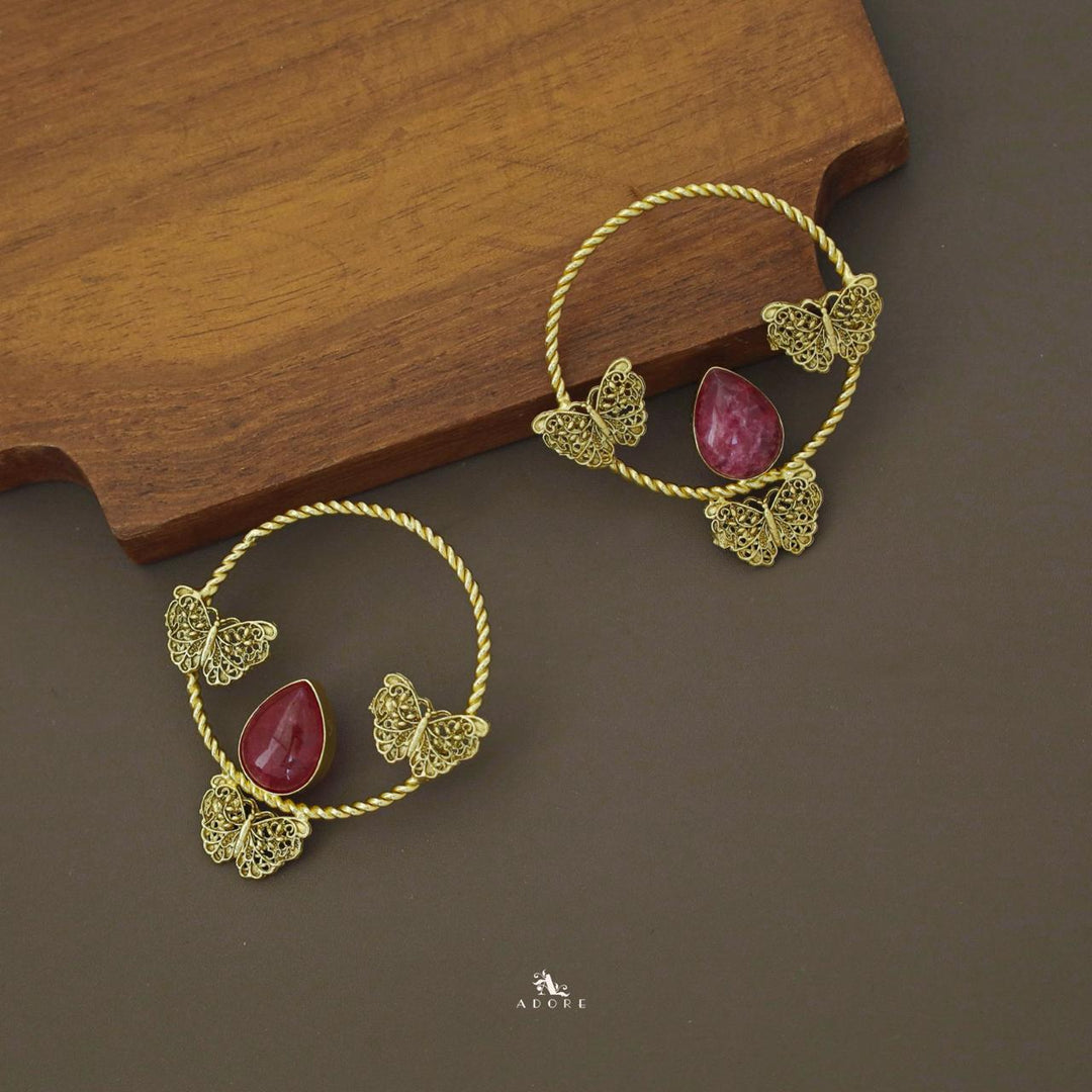 Irin Eesha Butterfly Stone Round Earring