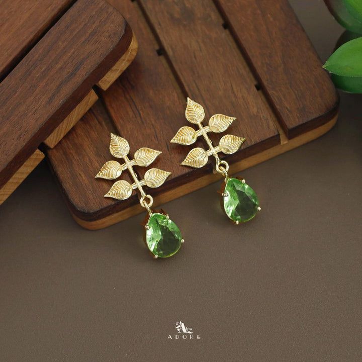 Ivanna 5 Leaf Drop Glossy Earring