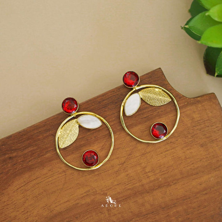 Textured Leaf MOP Glossy Round Earring