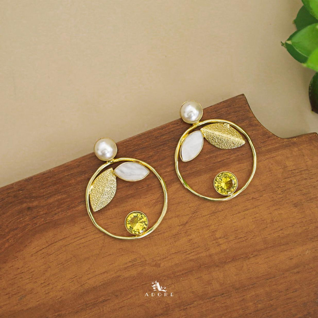Textured Leaf MOP Glossy Round Earring