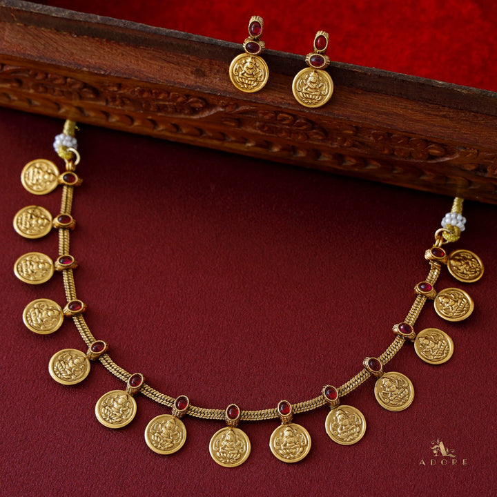 Samvitha Devi Kashi Neckpiece with Earring