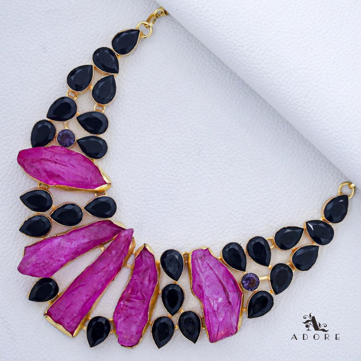Manasvi Neckpiece