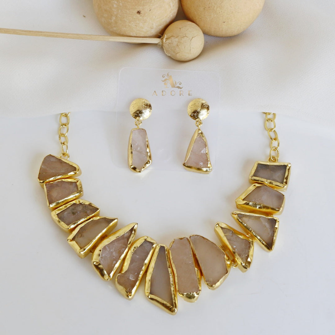 Raw Stone Hazel Neckpiece with Earring