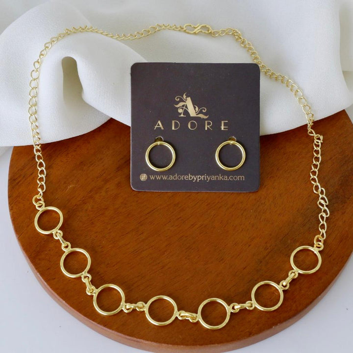 Golden Circle Neckpiece With Earring