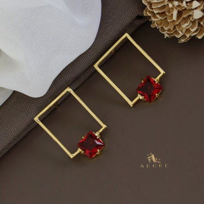 Olero Golden Rectangle Glossy Square Earring