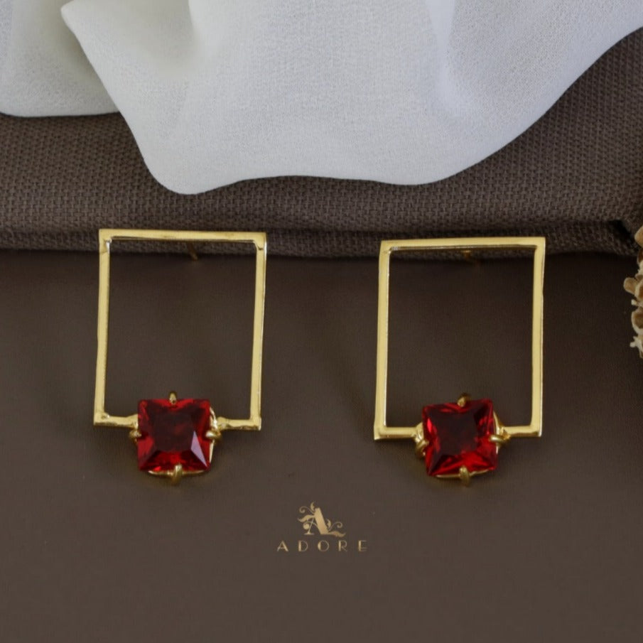 Olero Golden Rectangle Glossy Square Earring