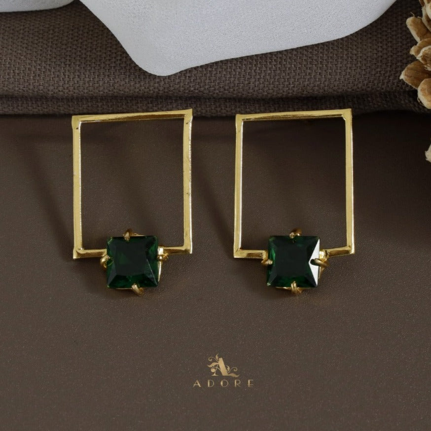 Olero Golden Rectangle Glossy Square Earring