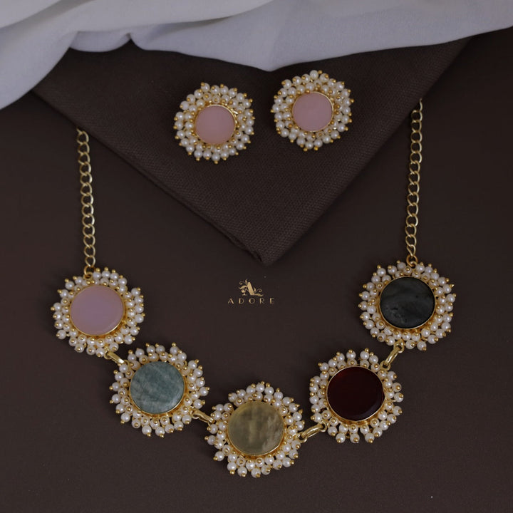 Ahelia Raw Stone Cluster Pearl Neckpiece / Choker With Earring
