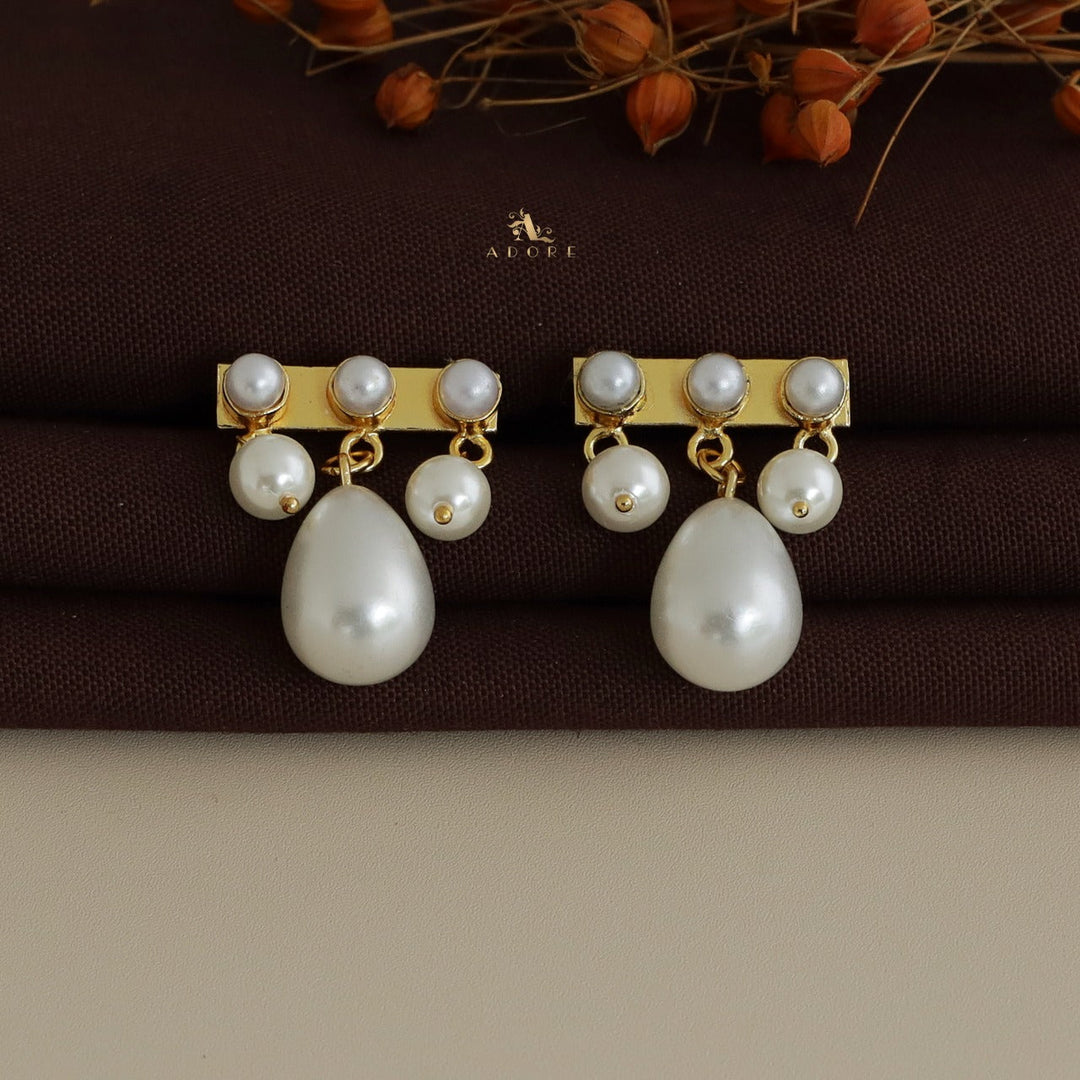 Saba Stick Pearl Earring