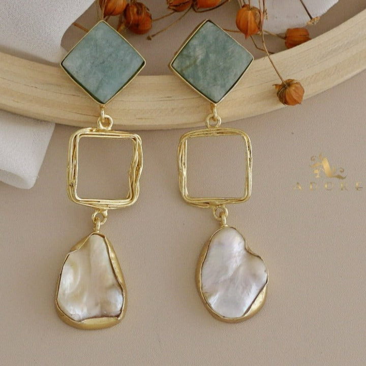 Niya Raw Stone Diamondina Baroque Earring