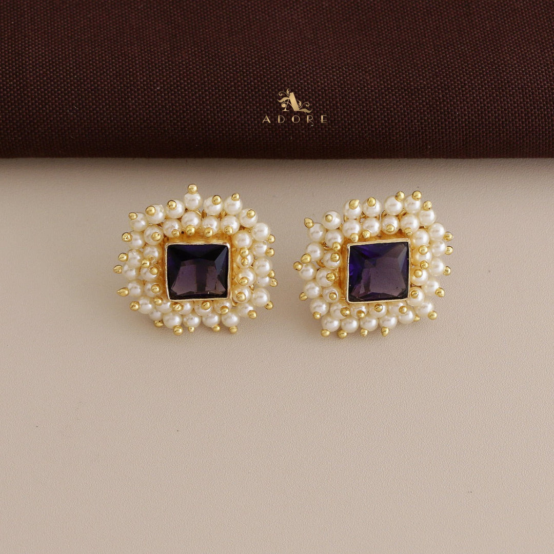 Ahelia Glossy Square Cluster Pearl Earring