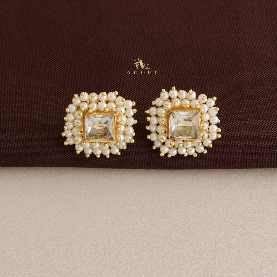 Ahelia Glossy Square Cluster Pearl Earring