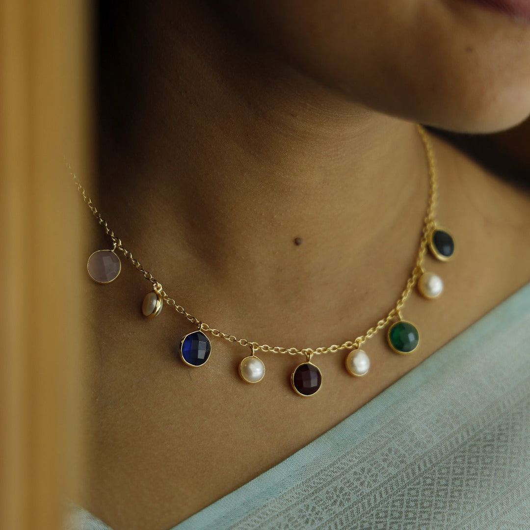 Mihaara Pearl Neckpiece with Stud (Colour Option)