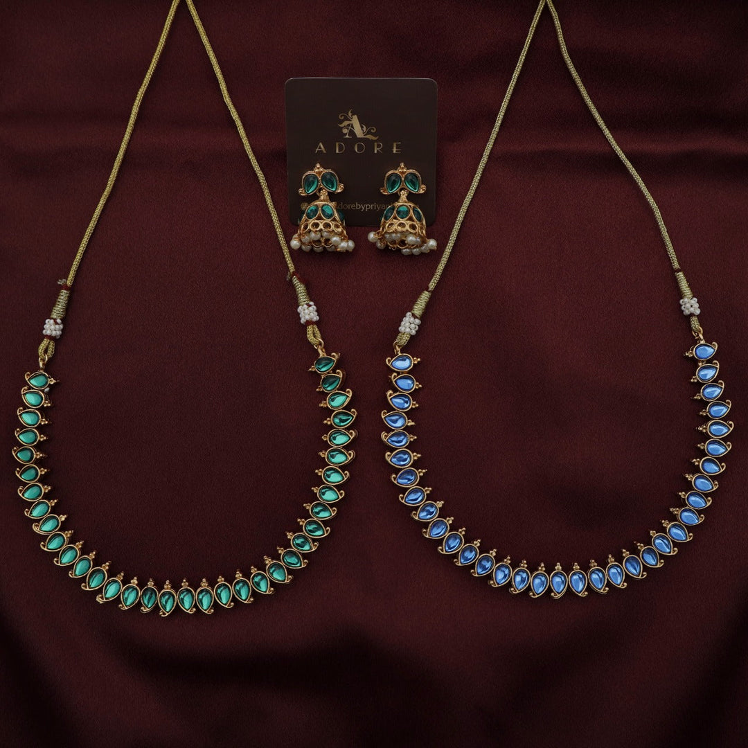 Yashwasi Reversible Neckpiece With Earring